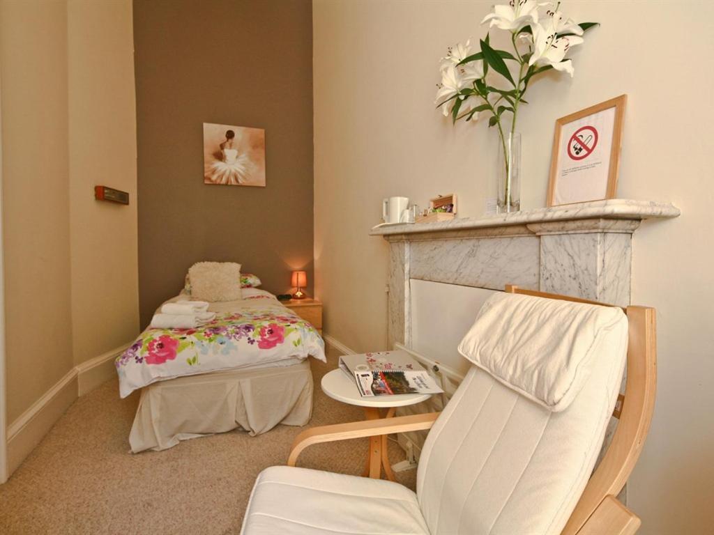 ホテル Halcyon House エディンバラ 部屋 写真